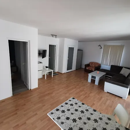 Emona 5 Floor 4 Апартаменты